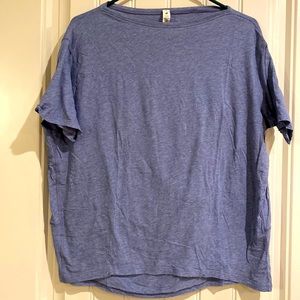 Lululemon heathered blue t-shirt